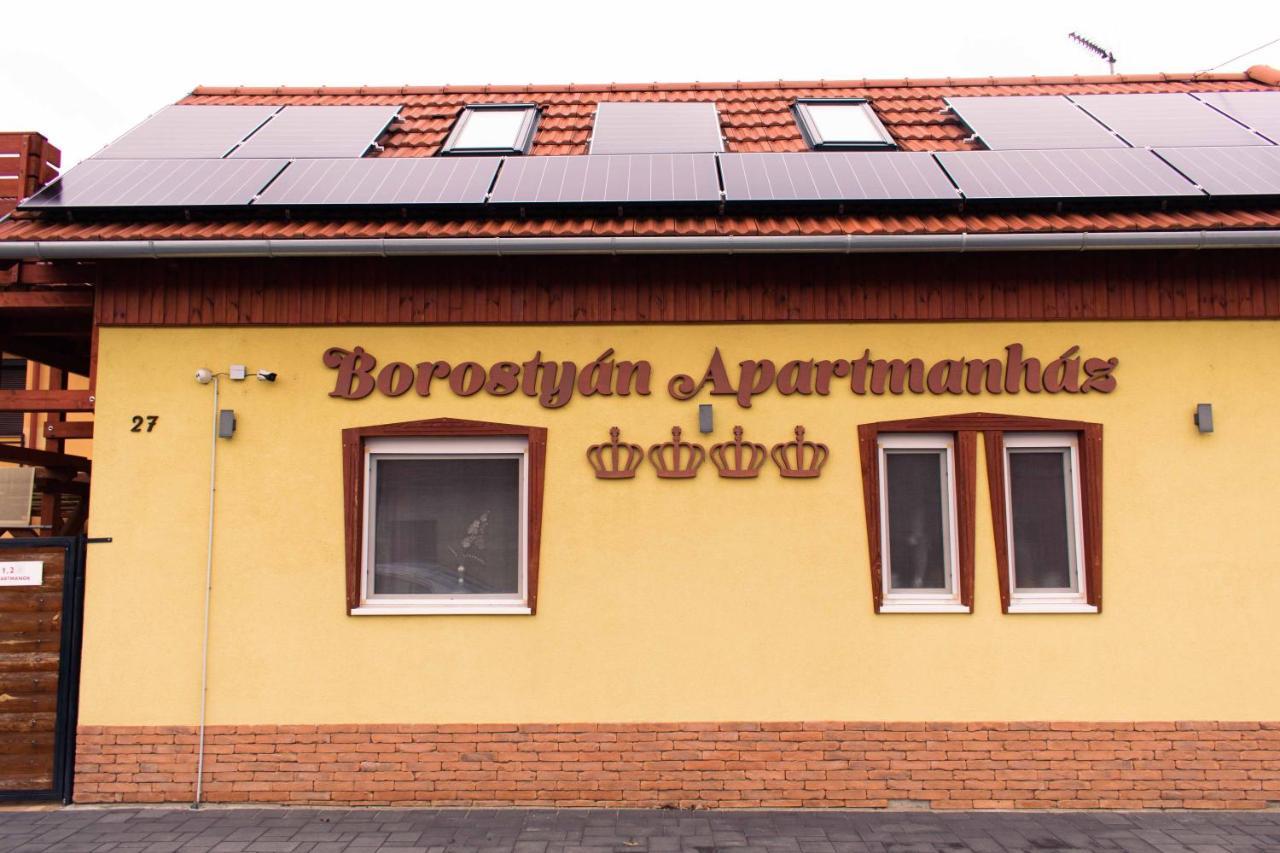 Borostyan Apartmanhaz มูราฮาลอม ภายนอก รูปภาพ